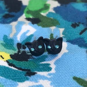 Small cat face earrings w/ blue eyes - never worn
